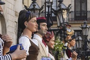 Exposición «¡Heraldos! Los vestidos del anuncio de las Fiestas de La Mercè (1952-1981)»