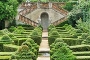 Pasear por el Laberinto de Horta